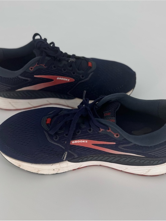 Brooks Other - Brooks Beast 20 Men's Navy and Coral Running Sneakers  Size 11